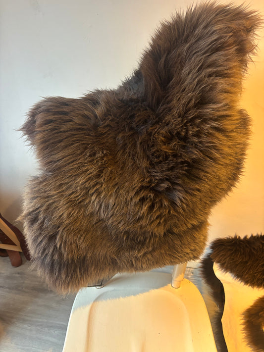 Schapenvacht voor op zadel No. 17