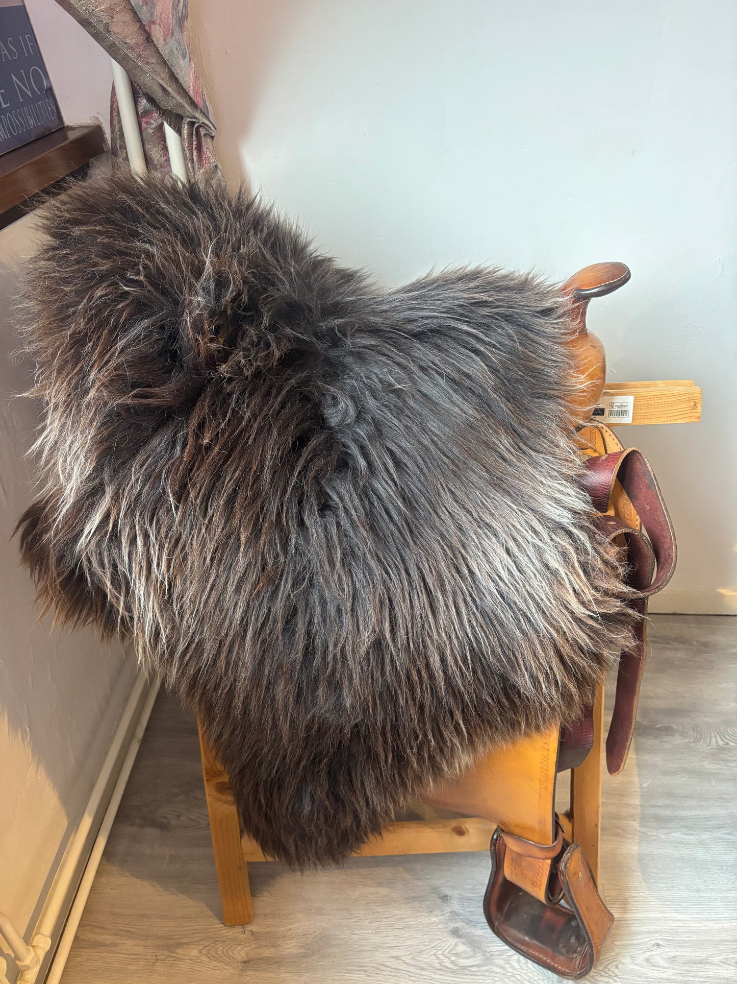 Schapenvacht voor op zadel No. 12