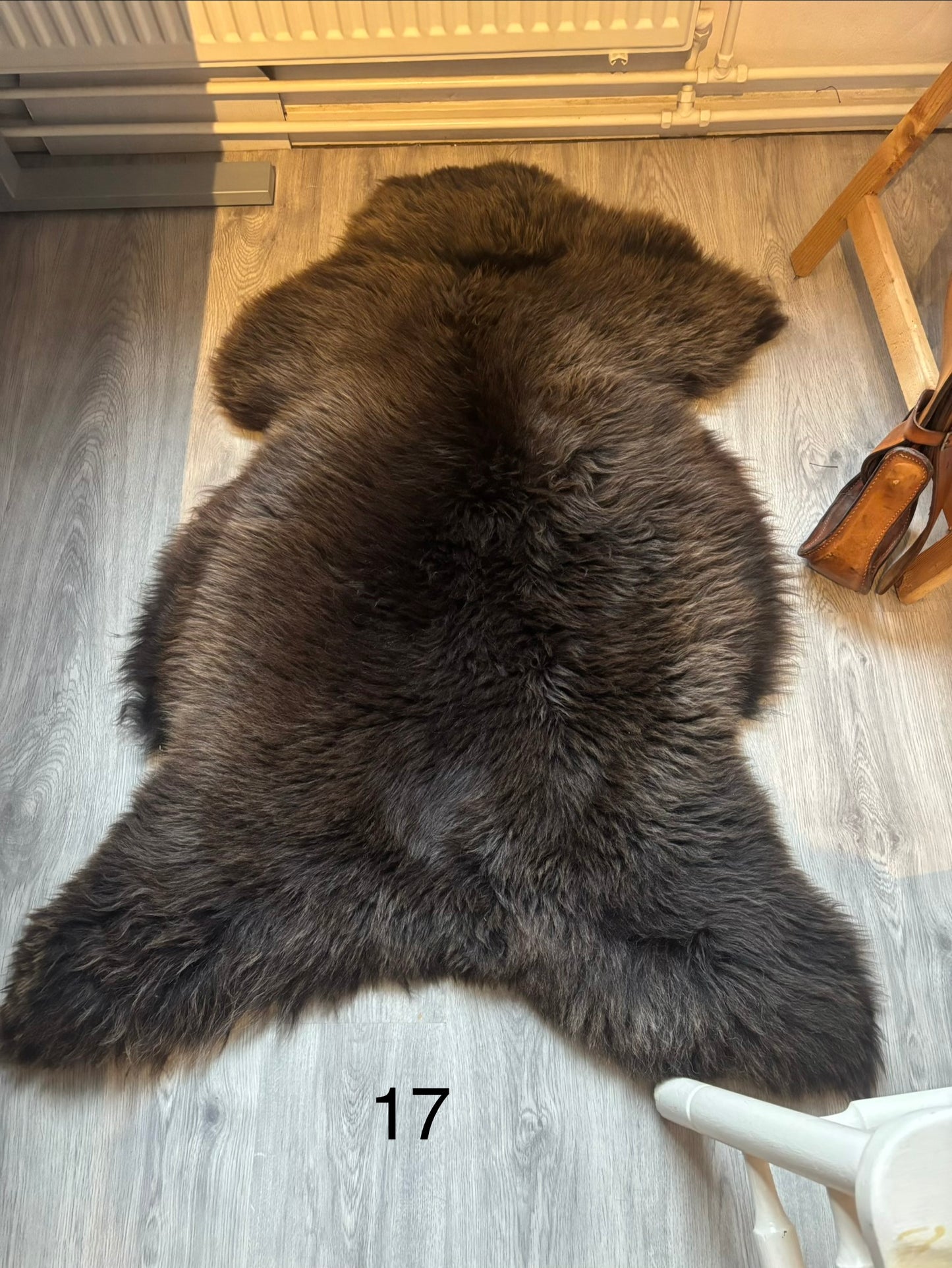 Schapenvacht voor op zadel No. 17