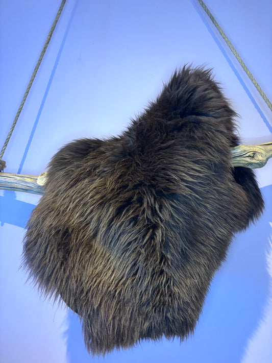 Schapenvacht voor op zadel No. 16