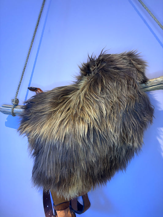 Schapenvacht voor op zadel No. 15